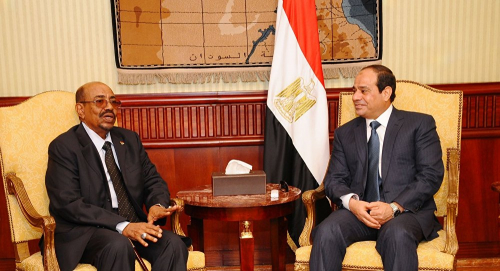 توتر الأشقاء .. من ينفخ في نار الفتنة بين مصر والسودان