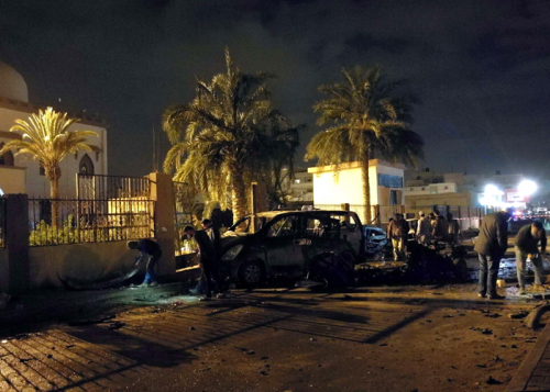 مقتل نحو 33 شخصا وإصابة  70 في انفجار مزدوج ببنغازي