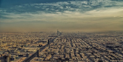 السعودية تعلن تحطم طائرة شراعية ومقتل قائدها ومرافقه