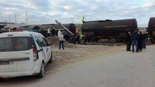 6 قتلى و14 مصاباً بتصادم قطار وحافلة في المغرب