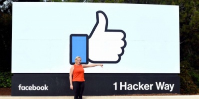 وادي السيليكون يقدم فيسبوك كبش فداء: لا أرباح دون بيانات
