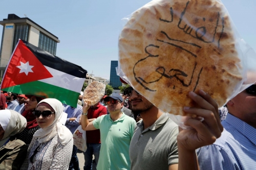 شهية زائدة للاحتجاج لدى النقابات والإخوان في الأردن