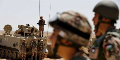 الجيش الأردني يبدأ بإرسال المساعدات إلى الداخل السوري
