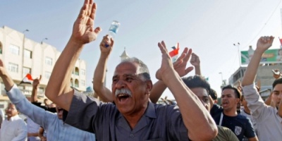 الاحتجاجات على أبواب المرجعية: سياسة إرضاء الجميع تصل إلى نهايتها