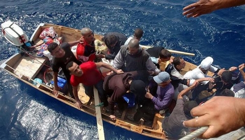 جحيم ولاية الفقيه يدفع الإيرانيين إلى الموت على شواطئ أوروبا