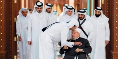 من القرضاوي للراوي.. تجنيس الأجانب فيروس ينهش في أجساد القطريين