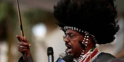البشير يغازل الريف السوداني بورقة "مياه الشرب"