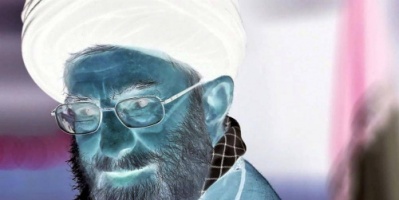 النظام الإيراني «غير شرعي».. وديكتاتورية الملالي ستسقط
