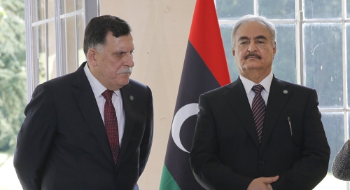 ليبيا... لقاء حفتر والسراج في الإمارات كان تشاوريا ولم ينبثق عنه اتفاق موقع