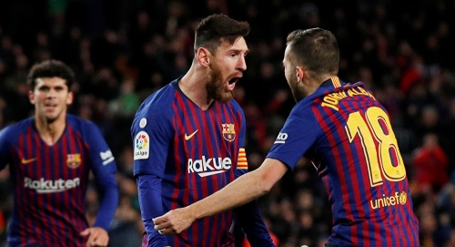 برشلونة يضع 3 خطط لضمان بقاء ميسي