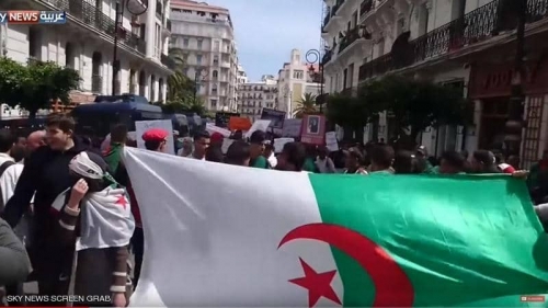 #الجزائر...أمين جبهة التحرير يطلب الصفح من #الشعب