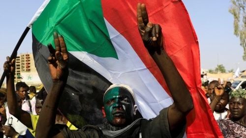 #رئيس المجلس الانتقالي السوداني يدعو قوى الحرية والتغيير للاجتماع الأحد.