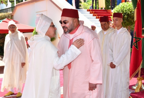 العاهل المغربي يقرّر تشكيل لجنة لوضع نموذج جديد للتنمية