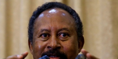 في أول خطاب لرئيس وزراء السودان الجديد للشعب ... إيقاف الحرب أولويتنا الأولى
