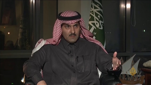 لتورطه بدعم الفوضى في الجنوب ... مطالبات واسعة للسعودية بإقالة سفيرها لدى اليمن