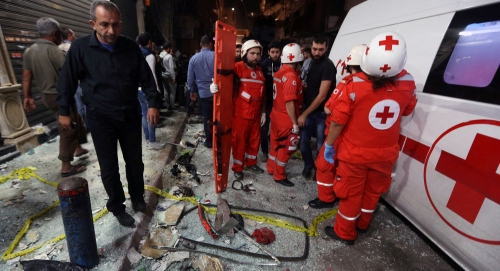 لبنان ... سقوط 18 جريح بينهم نازحين سوريين جراء حادث سيارة