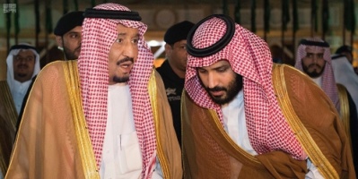 خادم الحرمين الشريفين وولي العهد يعزيان رئيس مصر في وفاة مبارك