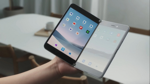 الكشف عن مواصفات هاتف مايكروسوفت Surface Duo القابل للطي