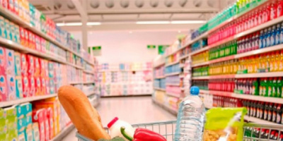منظمة الصحة العالمية تحسم الجدل بشأن انتقال كورونا عبر المواد الغذائية