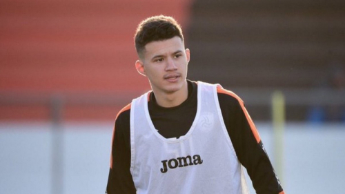الاتحاد يتخلى عن الأحمدي .. والشباب يحمي عبدالله الحمدان من إغراءات الهلال
