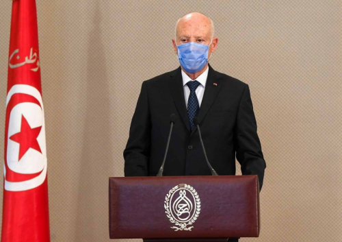 الرئيس التونسي قيس سعيّد يوجه تحذيرا شديد اللهجة لكل من يستعدّ للفوضى وإضرام النار 