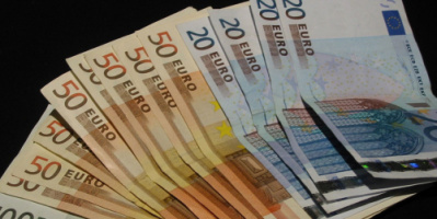 بدعم من ثقة المستثمرين .. صعود اليورو والعملات عالية المخاطر 