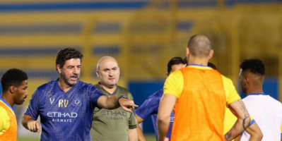  روي فيتوريا يقرر تجديد تعاقده مع نادي النصر السعودي لمدة موسمين