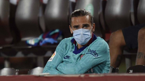  غريزمان شعر بـ"قلة احترام" لمشاركته بديلا في مباراة برشلونة ضد أتلتيكو مدريد