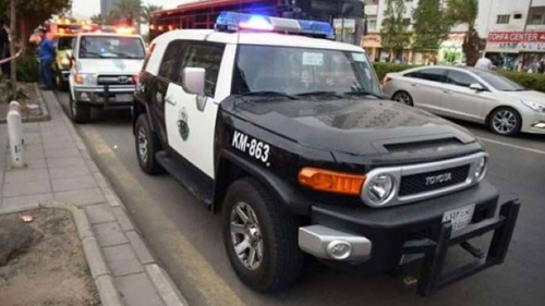 الأمن يفرق مشاجرة نادرة بين شبان وفتيات في مجمع تجاري في الرياض