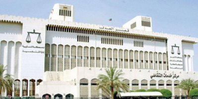 الكويت .. عربي يدعي إجباره على تصوير "فيديو فاضح" مع زوجة شريكه