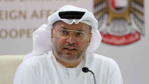 أنور قرقاش .. لا يمكن أن يكون عالمنا العربي مشاعًا للتدخل الإقليمي دون حساب أو عقاب