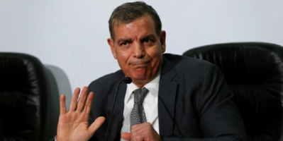 وزير الصحة الأردني يكشف سبب استمرار الحظر الليلي