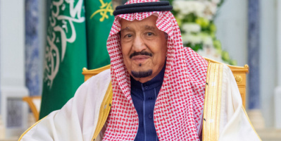 دعوات الشفاء للملك سلمان تتصدر مواقع التواصل الاجتماعي في السعودية