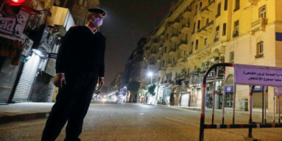 مصر.. فتاة تعرضت للاغتصاب تنام في قسم الشرطة بعد إحالة أوراق المتهمين للمفتي