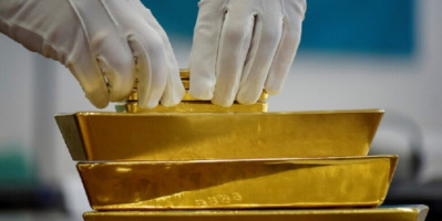 الدولار على وشك الانهيار والعالم سيعود إلى معيار الذهب