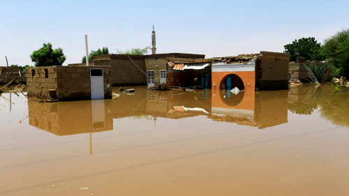 السودان يعلن عن انهيار مفاجئ لأحد السدود وتدمير أكثر من 600 منزل