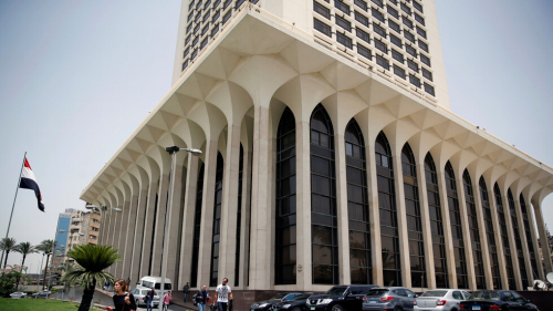 وزيرا خارجية مصر والجزائر يبحثان الاستقرار الإقليمي والأمن القومي العربي