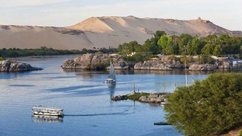 النيابة المصرية تقرر حبس مالك العبارة الغارقة في محافظة البحيرة