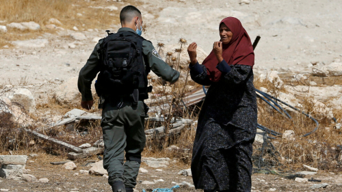 إصابة 7 أسرى فلسطينيين بكورونا في سجن عوفر