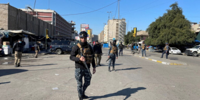 العراق .. عشرات القتلى والجرحى جراء تفجير انتحاري مزودج وسط بغداد