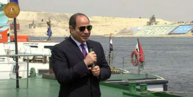 ‏السيسي يتفقد قناة السويس بعد يوم من استئناف الملاحة فيها