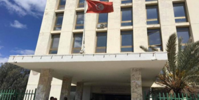احتجاجات في وكالة الأنباء التونسية ضد تعيين إخواني رئيسا لها.. والأمن يتدخل