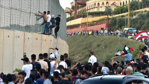 خلال وقفة تضامنية مع الشعب الفلسطيني.. الجيش الإسرائيلي يصيب 5 متظاهرين لبنانيين عند الحدود