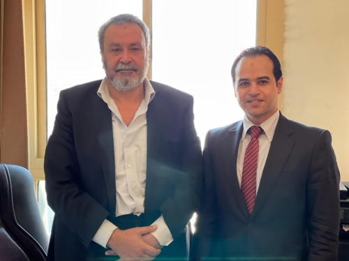 ضياء البحراوي يتبرع بـ 4 أجهزة مضخات حقن كيماوي لمركز علاج الأورام الجامعي بطنطا