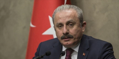 رئيس البرلمان التركي يهنئ بن دغر والبركاني بالعيد الوطني اليمني