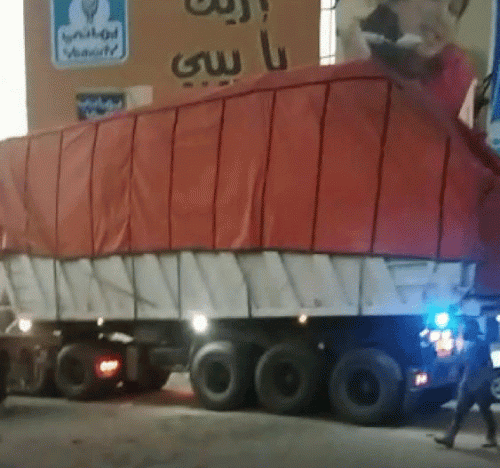 عدن .. ضبط شاحنة تحتوي مواد تستخدم في صناعة المتفجرات في طريقها الى صنعاء