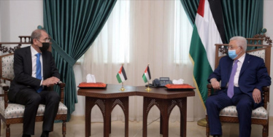 وزير الخارجية الأردني يصل رام الله ويبدأ اجتماعا مع عباس