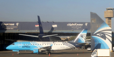 مصر.. مسؤول يكشف تطورات فتح الطيران السعودي أمام المصريين