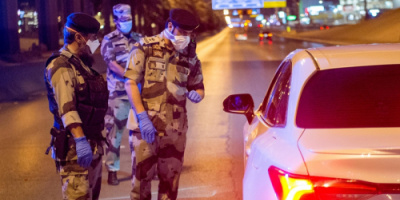 السلطات السعودية تتحرك بعد حفل “خادش” بالمملكة.. اتهامات لمشاهير باستضافة راقصات 