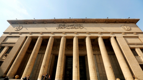مصر.. حبس منتجة مشهورة بسبب فنان شاب